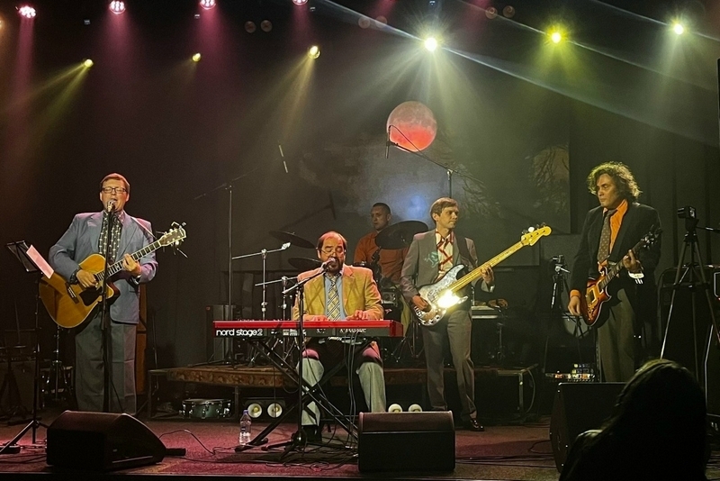 Группа "Картинки к Выставке" kartinki_k_vistavke_obzor_art_rocka