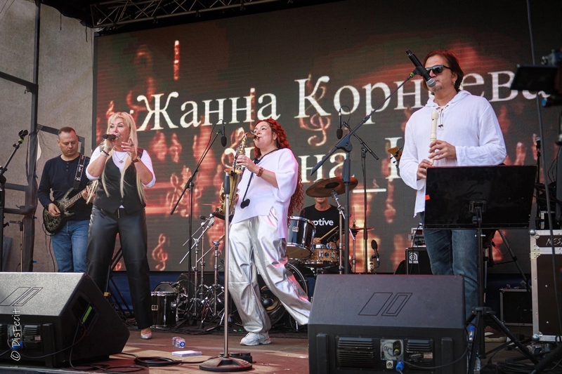 zhana_k_vnutry_goroda_2026