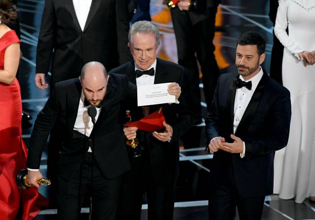 Скандал на «Оскаре-2017»: что же произошло?