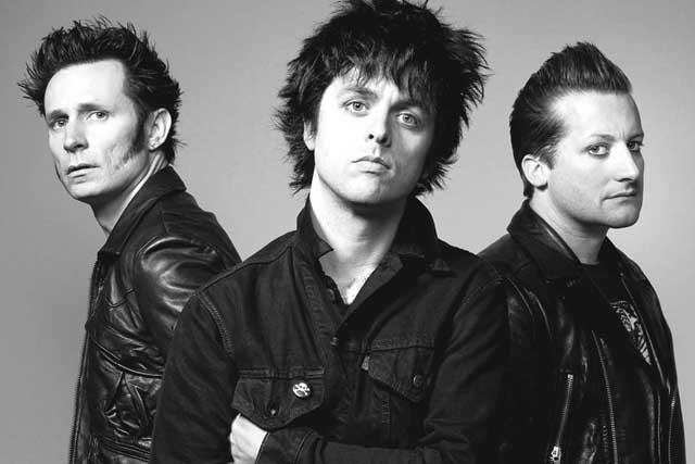 Green Day анонсировали сборник «God’s Favourite Band»