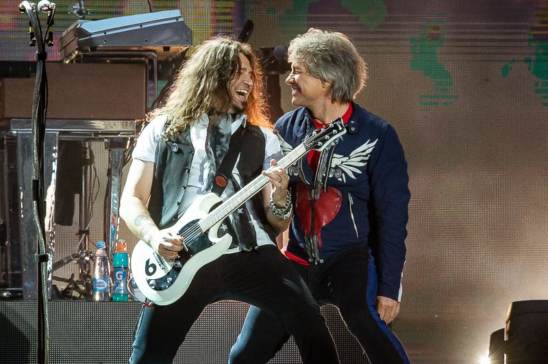 Концерт группы Bon Jovi в Лужниках