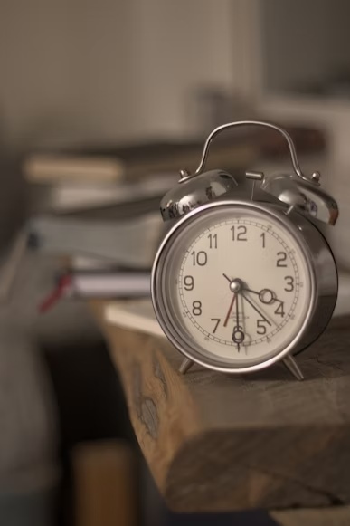 clock_and_book