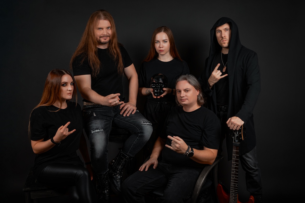 «Нарушение законов природы обычно приводит к печальным последствиям», — группа HEAVY RAID о сингле «Некромант» и тёмной магии