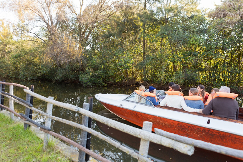 Чего ожидать от речной прогулки: атмосфера, впечатления и выгодные возможности