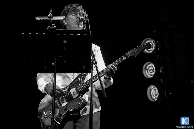 Thurston Moore