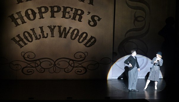 чаплин, санкт-петербургский театр музыкальной комедии, уоррен карлайл, юрий крылов, золотая маска, нечитайло, субкультура