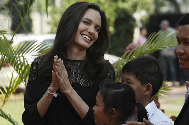 Фильм Анджелины Джоли выдвинут на Оскар от Камбоджи