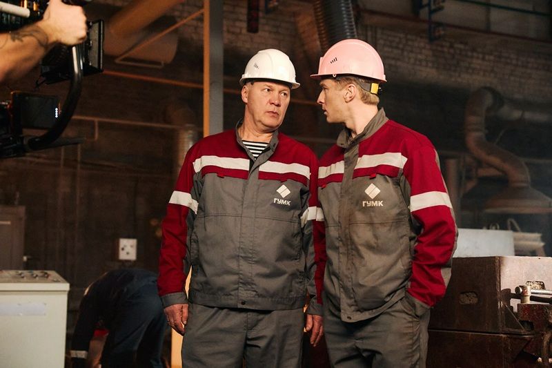 Сериал «Пора на завод»