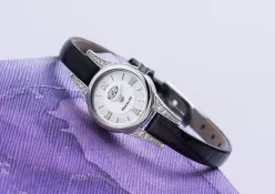 На что обратить внимание при заказе наручных часов с символикой компании