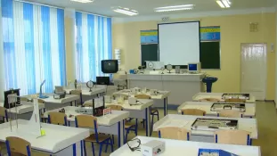 Школа, готовая к современному уроку: как выбрать оборудование для учебных кабинетов