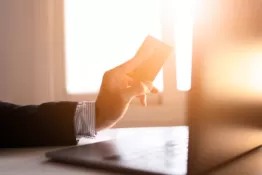 Как получить займ с авторизацией через Госуслуги на карту за 15 минут